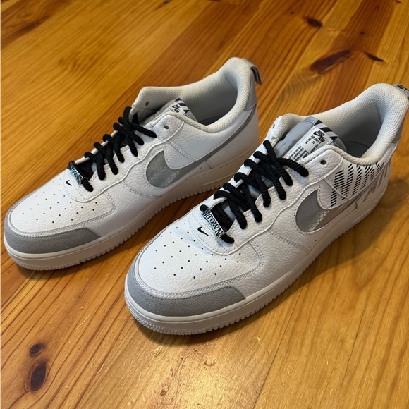 Nike Air Force 1 Low Mens Size 11.5 White Gray Athletic Leather Shoes Sneakers - Picture 3 of 13